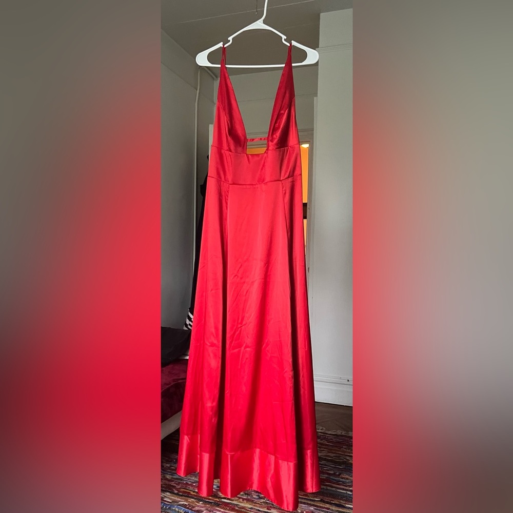 Prom/Bridesmaid Red Maxi Satin Dress